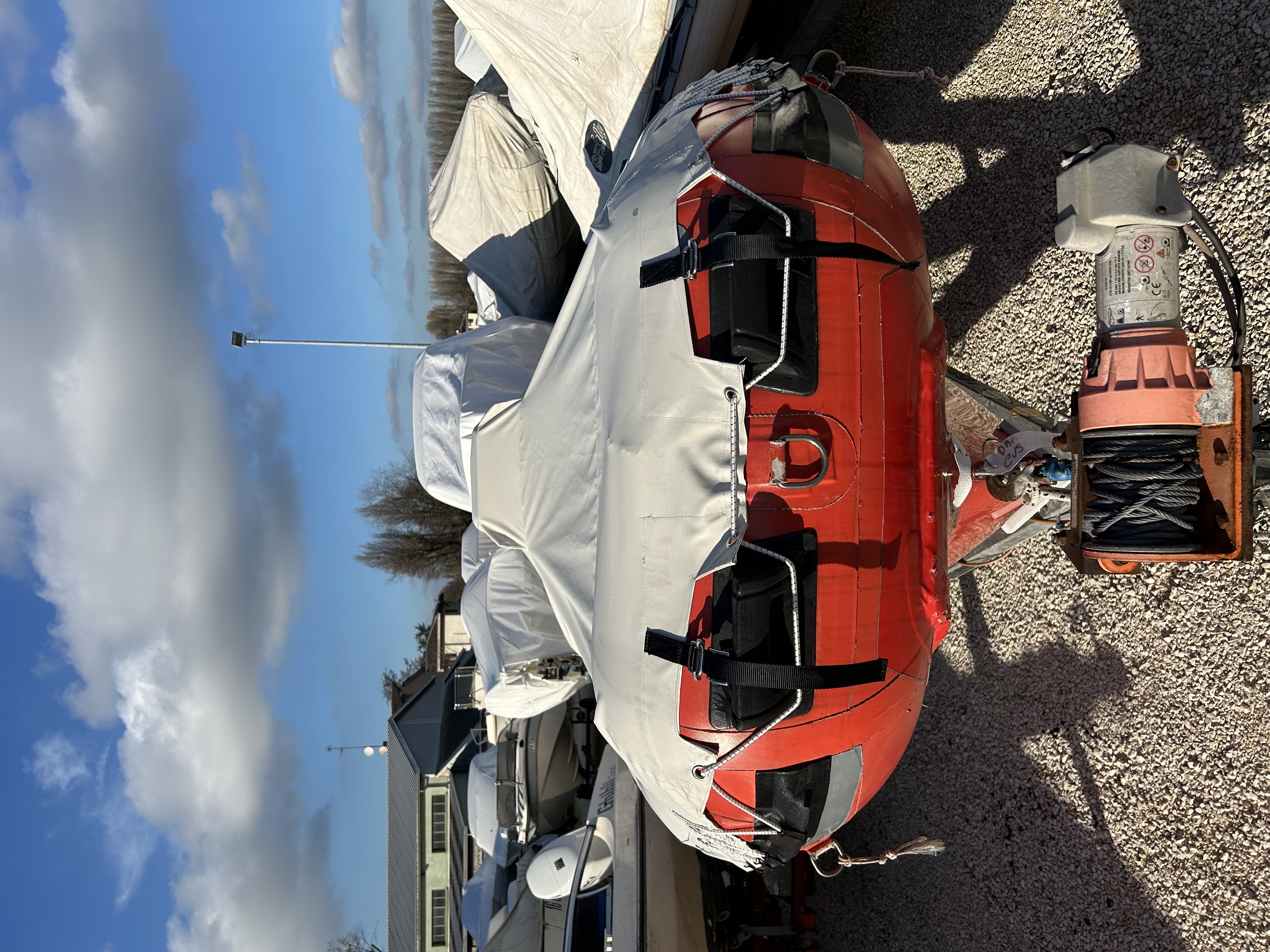 Copertura da rimessaggio e da viaggio per gommone.